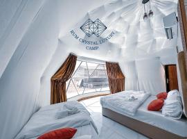 Rum Crystal Luxury Camp，位于瓦迪拉姆的豪华帐篷