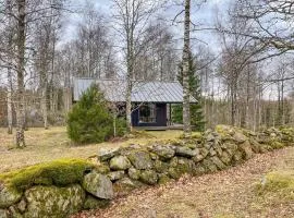 Gorgeous Home In Smålandsstenar