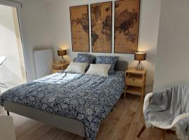 Ettore Bugatti Appartement -WIFI- Au calme prox Gare, centre-ville et commerces，位于莫尔塞姆的酒店