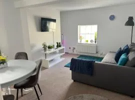 Russell Square Apartment
