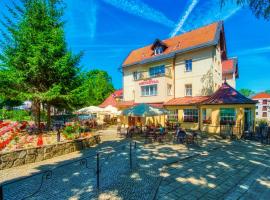 Hotel Kryształ，位于希维拉杜夫-兹德鲁伊的酒店