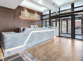 Ly New York Hotel，位于College Point的酒店