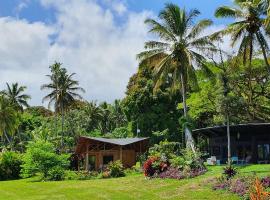 Kalani Oceanside Retreat，位于帕霍阿的木屋