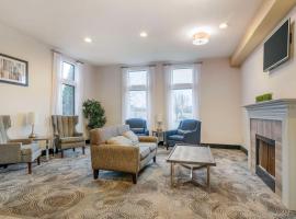 Best Western Liverpool-Syracuse Inn & Suites，位于利物浦的酒店