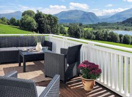 6 person holiday home in AVERØY，位于Stein的酒店