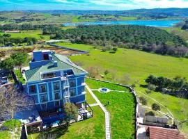 Green Roof Boutique Hotel & Spa