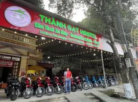 Thành Đạt Hostel ( Hostel and Motobike Rental )