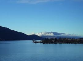 Pépite du lac Vue imprenable 40m2 Tresserve plage Aix les bains，位于Tresserve的酒店