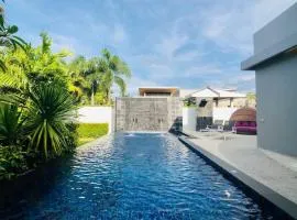 Luxurious Zen Pool Villa