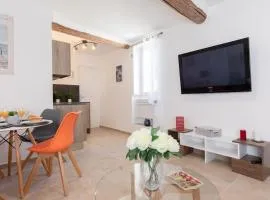 LA PAIA - BRAND NEW FLAT 3 Guests OLD TOWN 5 min. from beach