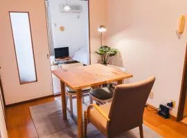 寄道アパート203-2ベッドルーム1戸貸切-最大5名宿泊可-駐車場1台無料