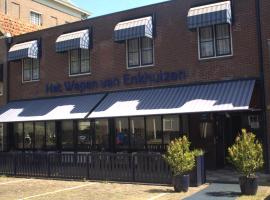 恩克豪森瓦彭酒店，位于恩克赫伊曾的酒店