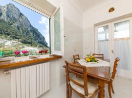 Casa Mavi，位于卡普里的酒店