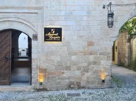 Ancient Knights Luxury Suites