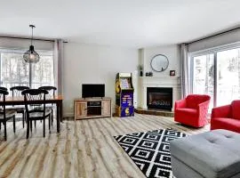 Condo 204 33 Chemin du Hameau by Les Chalets Alpins