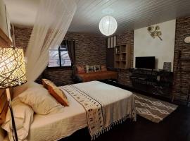 Faaora Lodge, little paradise，位于哈皮蒂的度假屋