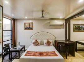 HOTEL GEESON INTERNATIONAL-New Delhi Railway Station-Paharganj，位于新德里月光集市的酒店