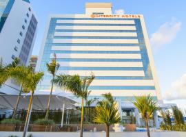 萨尔瓦多机场城际酒店，位于劳鲁-迪弗雷塔斯Salvador Norte Shopping附近的酒店