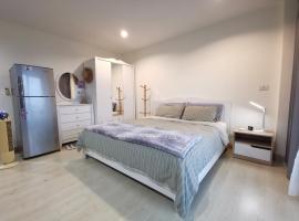 The Beach Bangsaen Condo Sea View Room 327-62 Top Floor-Free Netflix，位于班邦森(1)的酒店