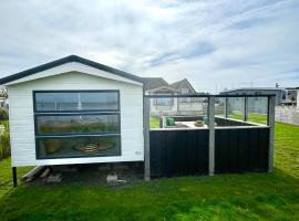 Chalet direct aan Waddenzee，位于Westerland的酒店