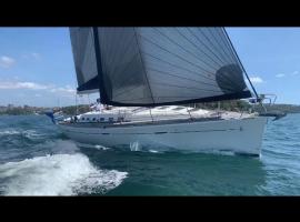 Sailboat Beneteau Cannes，位于戛纳的船屋