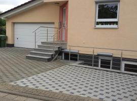 Ferienwohnung Katharina，位于埃滕海姆的酒店