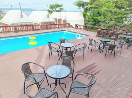 Taean Camping Plus Pension，位于泰安的酒店