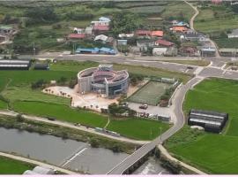 Namhae Kkotnae Village Pension，位于南海郡的酒店