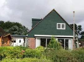 Comfortable holiday home in Noordwijkerhout near the sea