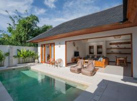 Kubu Dimel Suites and Villas Resort，位于努沙杜瓦的带泳池的酒店