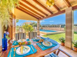 Ideal Property Mallorca - Finca Es Baladre，位于卡普德佩拉的酒店