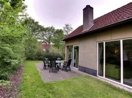 Cozy holiday home with a garden near Zwolle