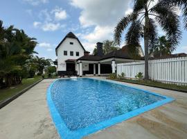 A’famosa Villa D’faro Private Swimming Pool，位于马六甲的酒店