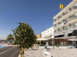 安波拉索尔酒店