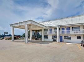 Motel 6-Lindale, TX