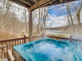 East Stroudsburg Home with Private Lake Access, Pool