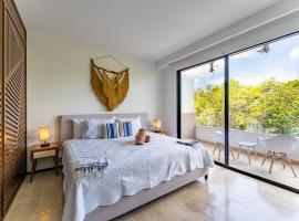 Menesse Apartments，位于图卢姆的带停车场的酒店