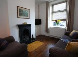 Spacious 3 bedroom Cottage in Whalley