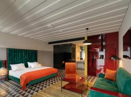 Manifest Restaurant and Hotel Gyumri，位于久姆里的酒店