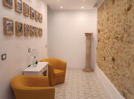 Real，位于卡梅罗塔码头的酒店