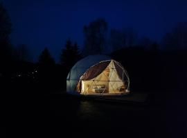 Forrest Glamp，位于Mieroszów的豪华帐篷营地