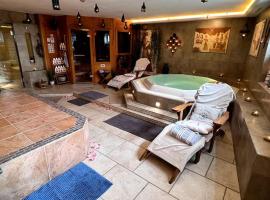 Marcel Bruckmanns Spa - Wellness & Holiday Apt.，位于埃尔克拉特的带按摩浴缸的酒店