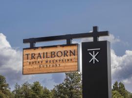 Trailborn Rocky Mountains Outpost，位于埃斯蒂斯帕克的宾馆
