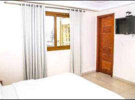 Hannatel Rooms Liberté，位于杜阿拉的住宿加早餐旅馆