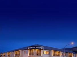 萨克斯顿汽车旅馆，位于尼尔森机场 - NSN附近的酒店