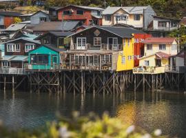 Palafito Hostel Chiloé，位于卡斯特鲁的住宿加早餐旅馆