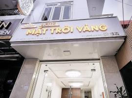Mat Troi Vang Dalat Hotel，位于大叻的酒店