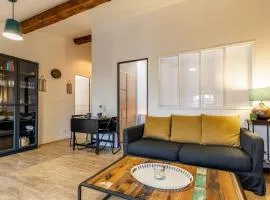 GuestReady - Lovely in The Heart of La Rochelle