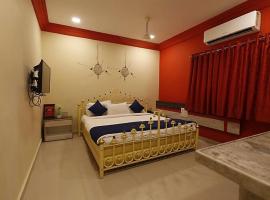 Hotel Suraj Inn，位于苏拉特苏拉特机场 - STV附近的酒店