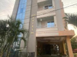 Hotel Royal Inn Tripura，位于Rādhākishorepur的酒店